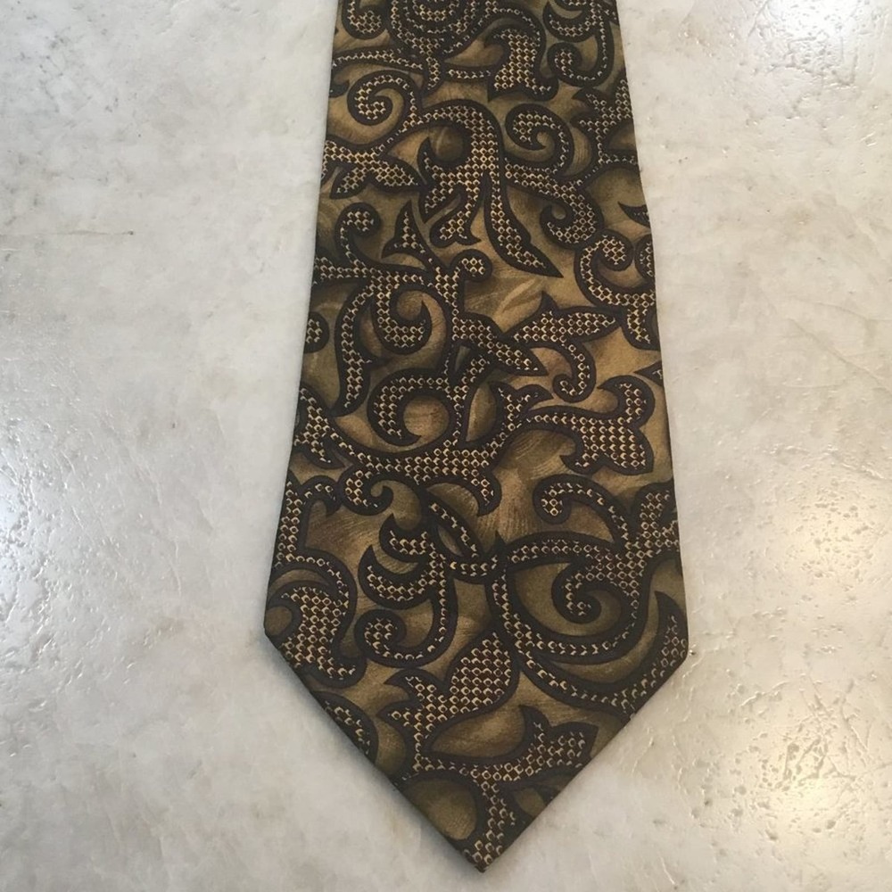 Z   Inc. 100% Silk, Handmade